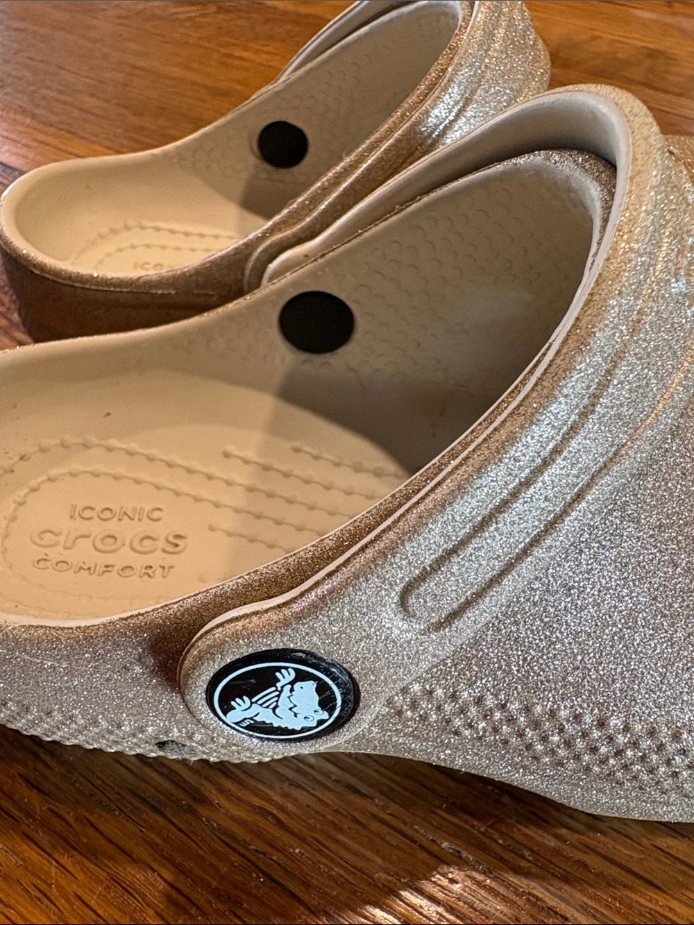 CROCS Kids Glitter Foam Clog - Metallic Gold